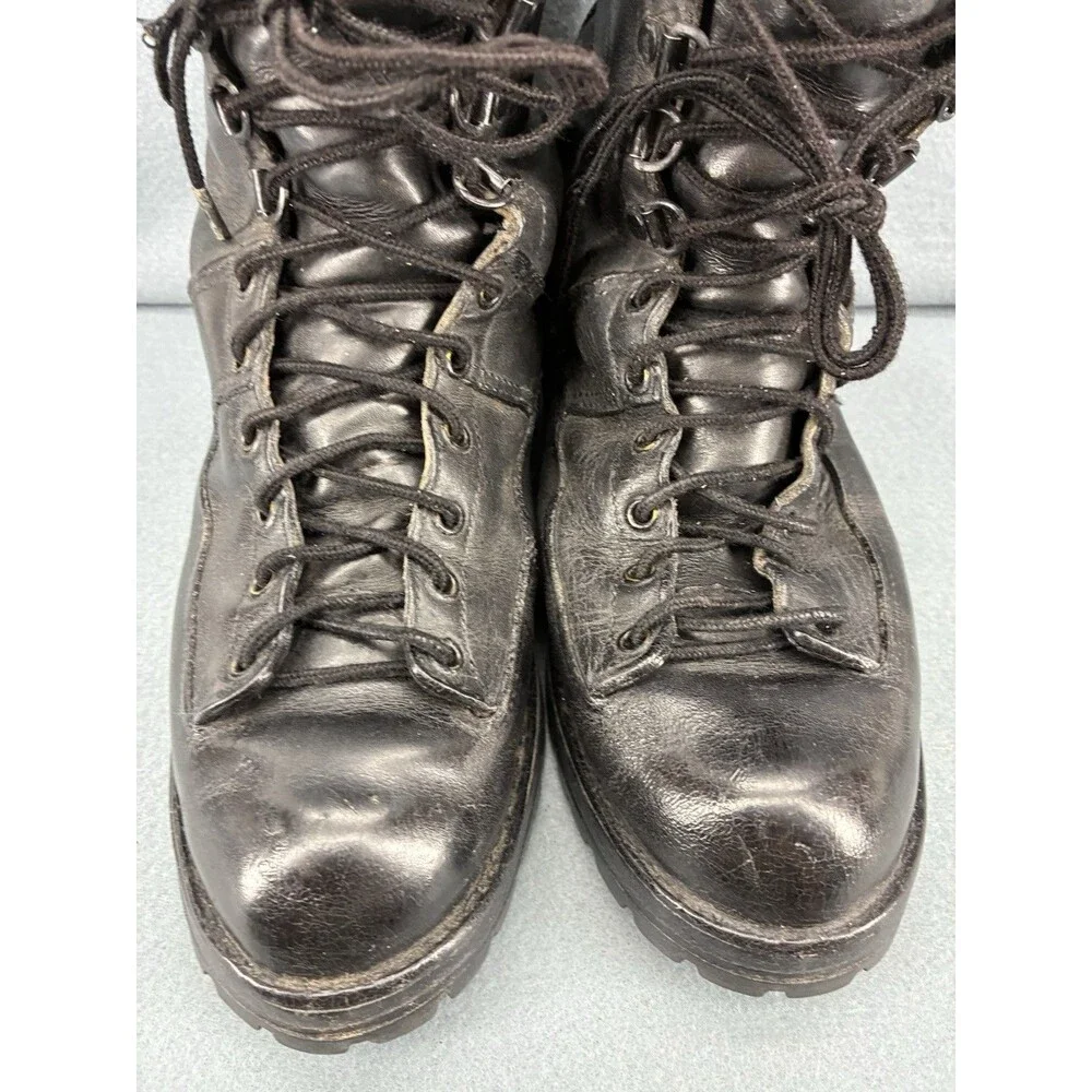 Vintage Danner 6911 Men’s Size 9 Black Leather Lace Up Work Combat Boots